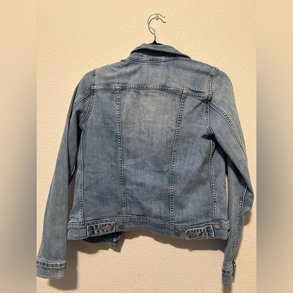 Levi’s Jean jacket - Picture 2 of 3
